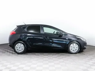 Kia  4
