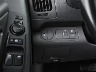 Hyundai  13