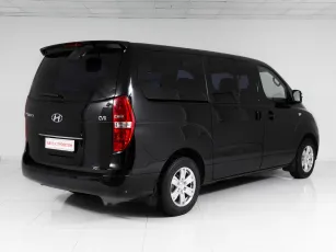 Hyundai  4