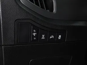 Kia  12