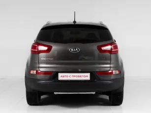 Kia  6