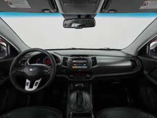 Kia  8