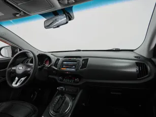 Kia  9