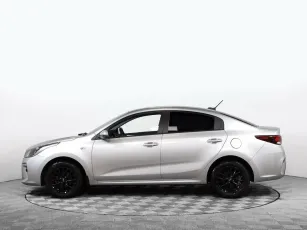 Kia  3