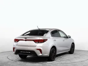 Kia  4