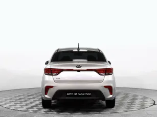 Kia  5