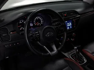 Kia  9