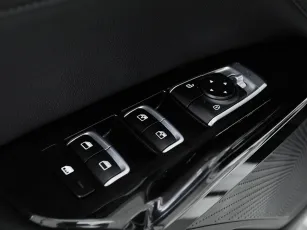 Kia  10