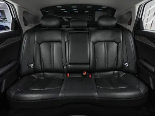 Kia  17