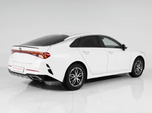 Kia  5