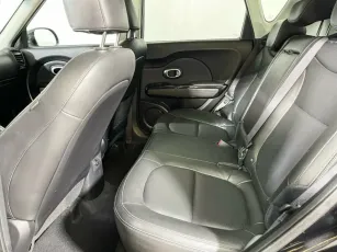 Kia  13