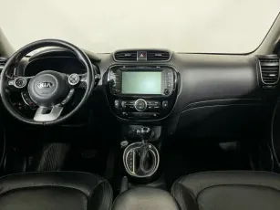 Kia  9