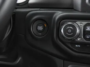 Jeep  16
