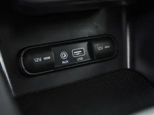 Kia  13