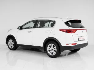 Kia  4