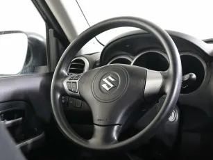 Suzuki  10