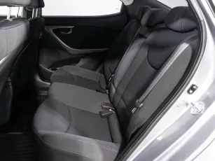 Hyundai  10
