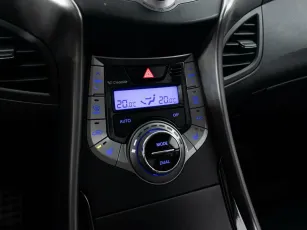 Hyundai  9