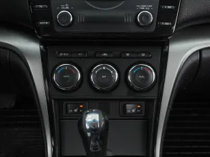 Mazda  12