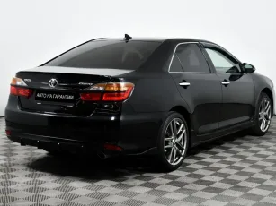 Toyota  5