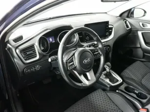 Kia  6