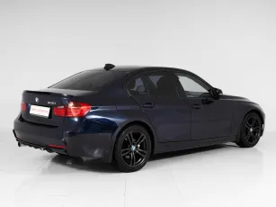 BMW  4