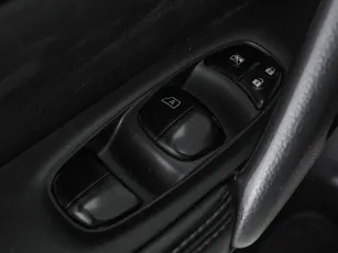 Nissan  13