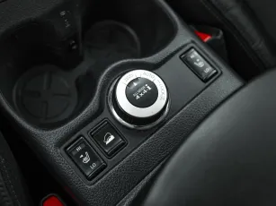Nissan  18