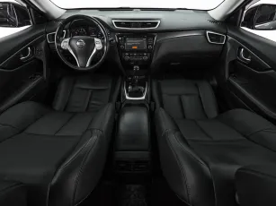 Nissan  8