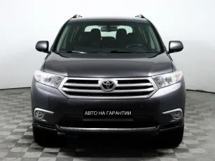 Toyota  2