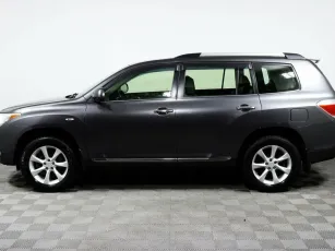 Toyota  3