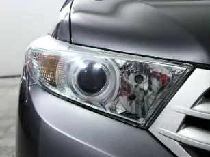 Toyota  7
