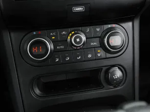 Nissan  14