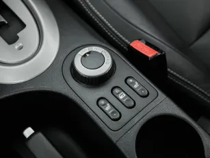 Nissan  15