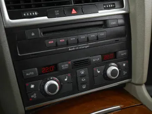 Audi  13