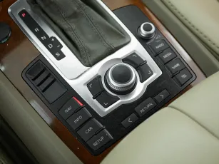Audi  14