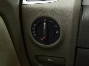 Audi  16