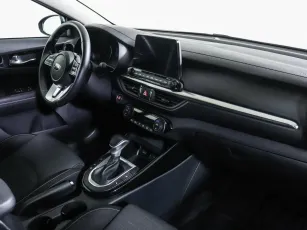 Kia  5
