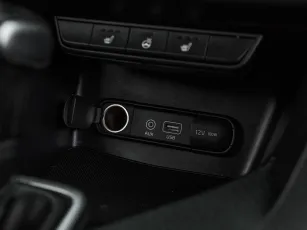 Kia  14