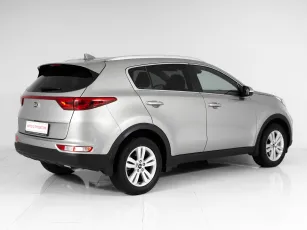 Kia  5