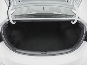 Hyundai  7