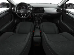 Volkswagen  8