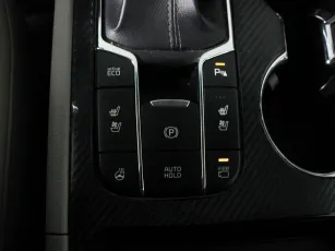 Kia  13