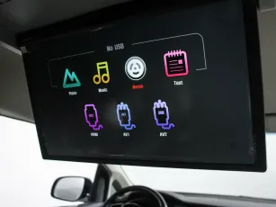 Kia  14