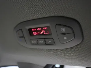 Kia  18