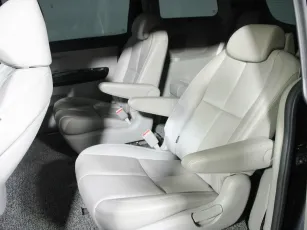 Kia  23