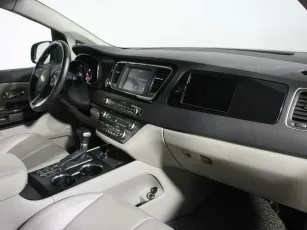 Kia  6