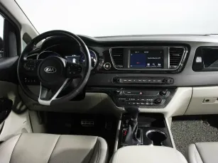 Kia  7