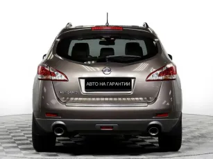 Nissan  6