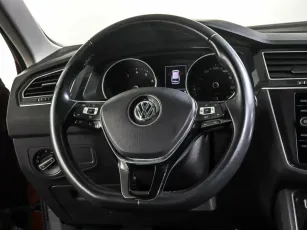 Volkswagen  10